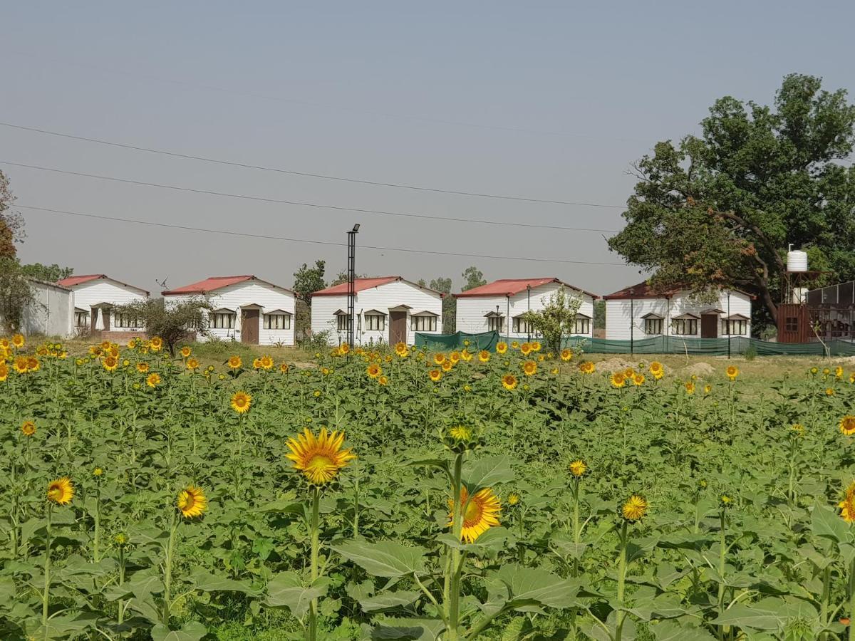 Living Green Farms Prayagraj Exterior photo